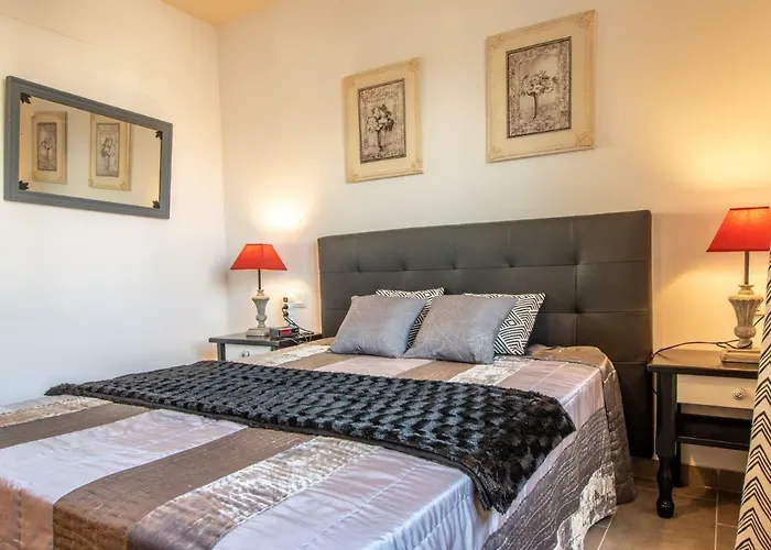 Goldhome - Valira
